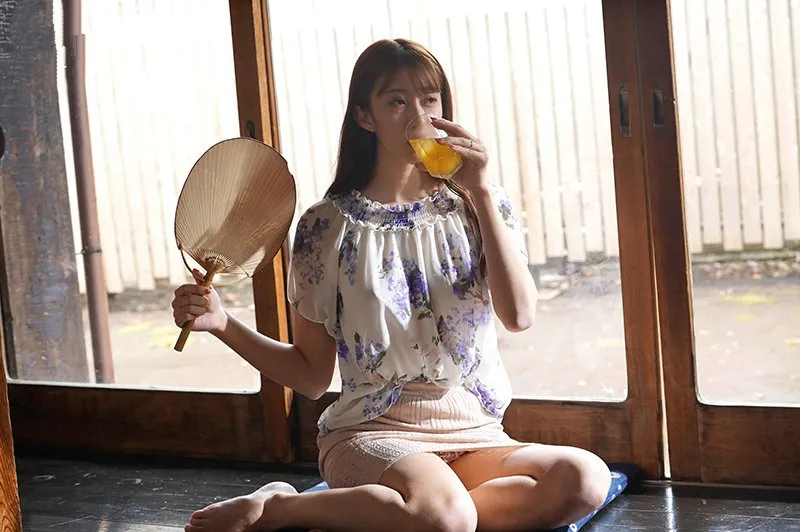 Mùa hè buồn chán ở quê chịch cô vợ gần nhà thiếu thốn vì lấy ông chồng già