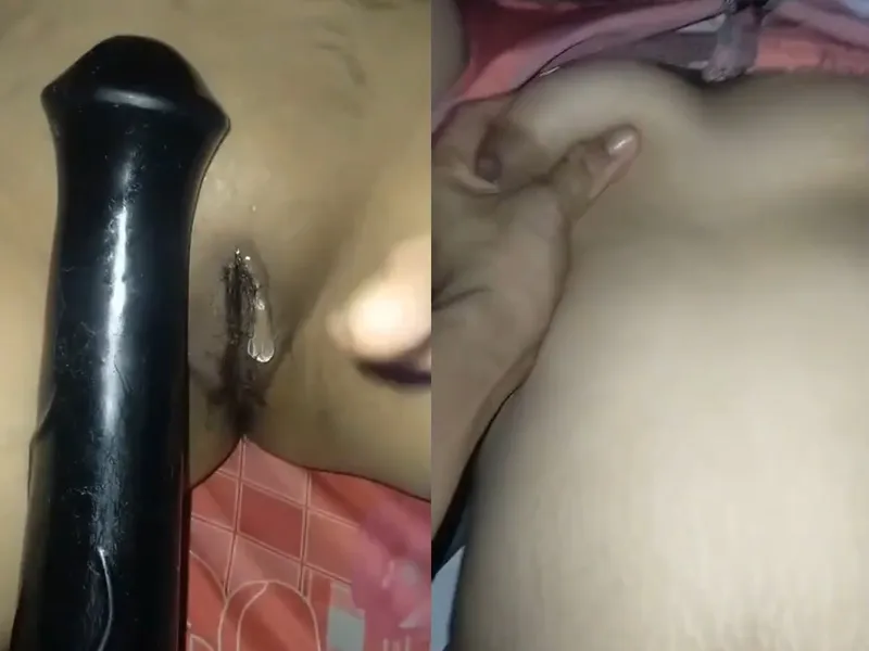 Bạn gái xinh tươi vú ngon âm đạo múp móc lồn bằng sextoy cực sướng